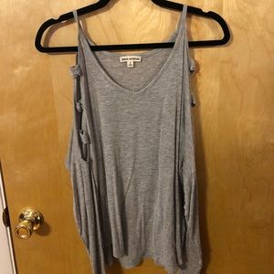 Gray long sleeve top